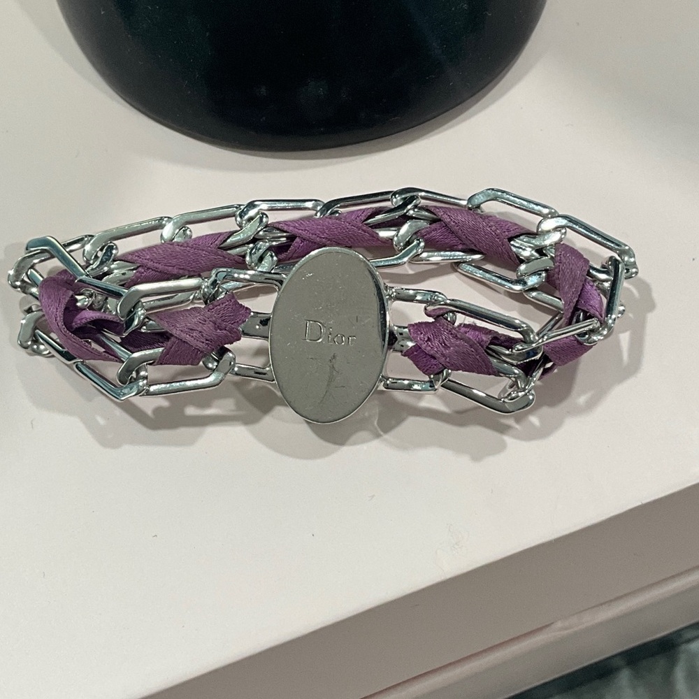 Dior Silver and Purple Magnetic Chain Bracelet - Picture 4 of 7